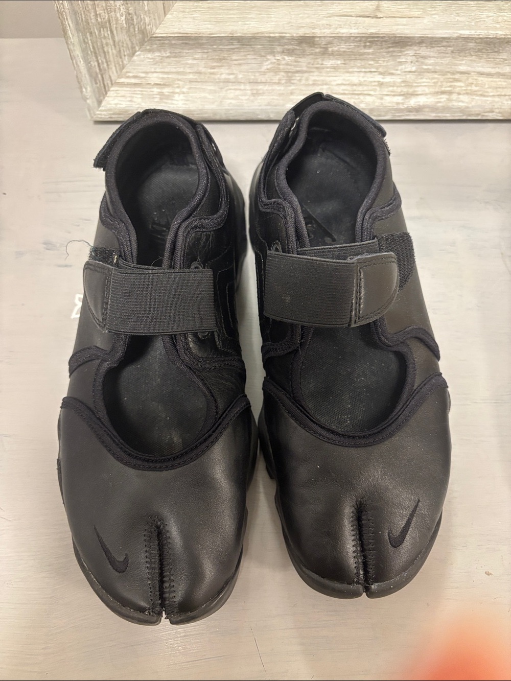 Nike Air Rift Black Split-Toe Velcro Slip-On Sneakers
